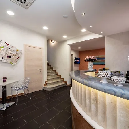 Hotel Biancolilla 3*