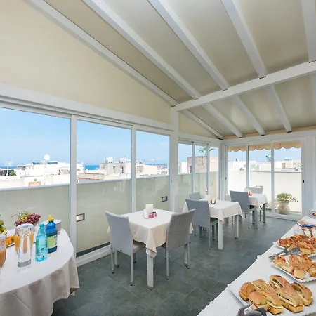 Hotel Biancolilla 3*