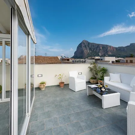 酒店 Biancolilla 3*