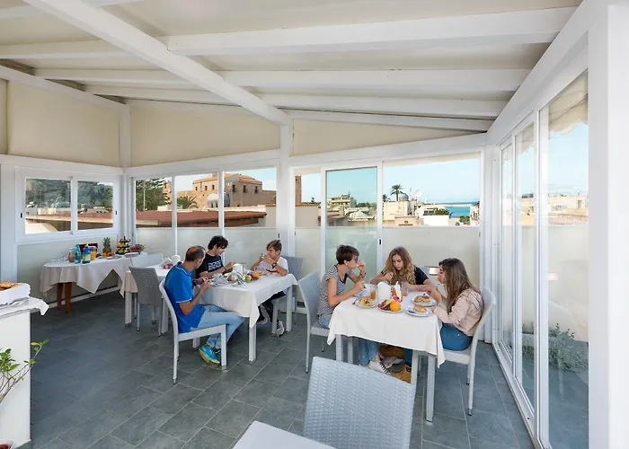 酒店 Biancolilla 3*